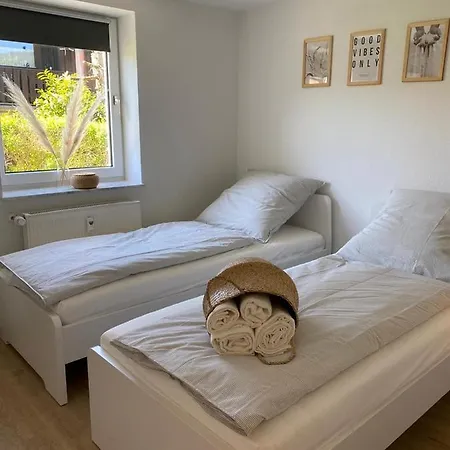 Altes Kino Xxl - 10 Gaeste Wifi Netflix Apartment