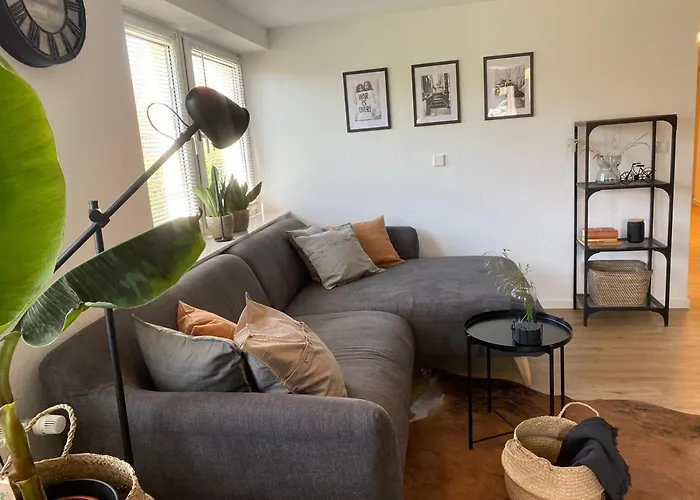 Altes Kino Xxl - 10 Gaeste Wifi Netflix Momlingen